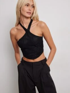NA-KD Kanten Tops Top Dames Zwart