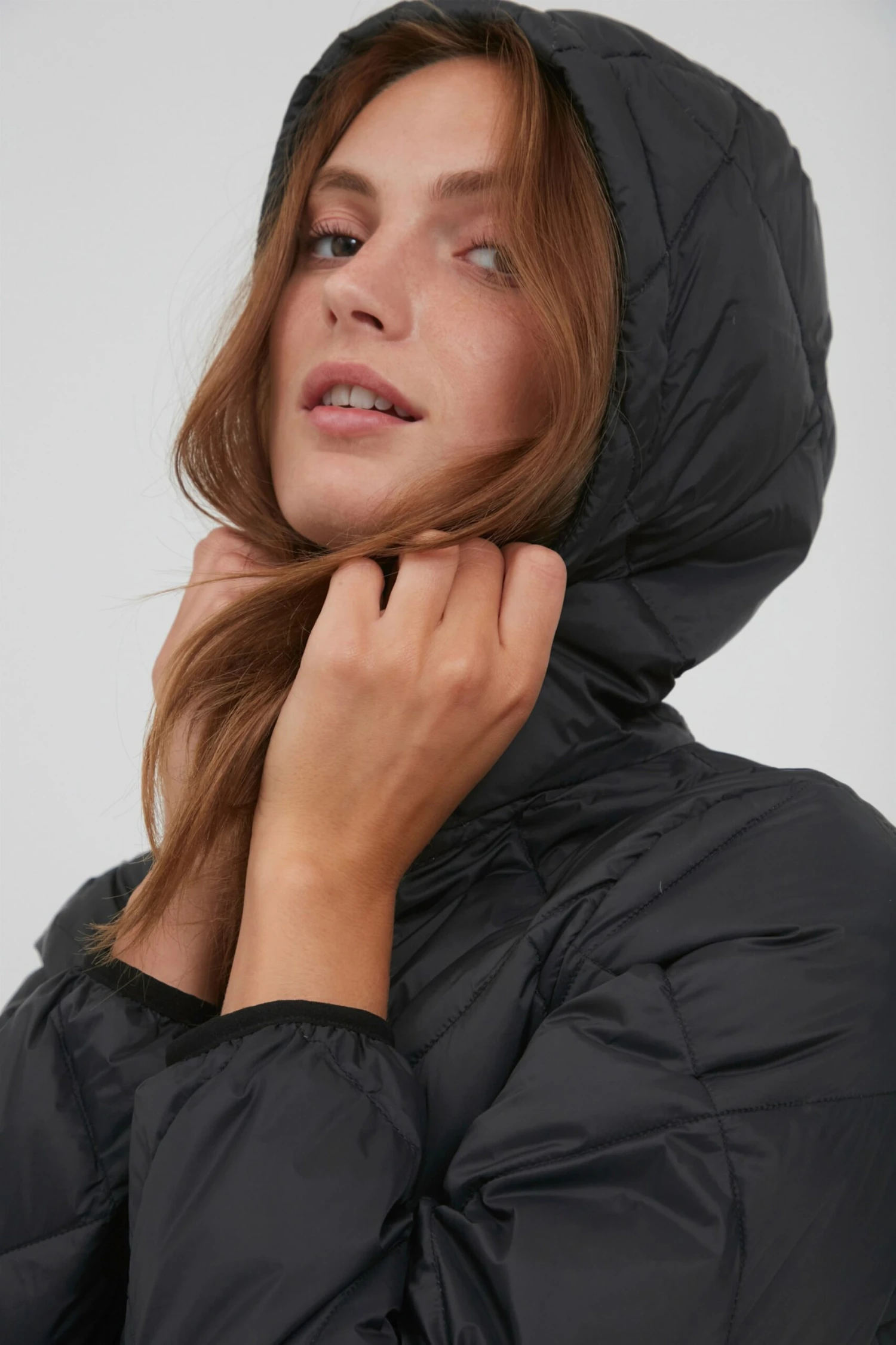 B.young Donsjassen Tussenjas BYAMAILA Dames Zwart - Afbeelding 5