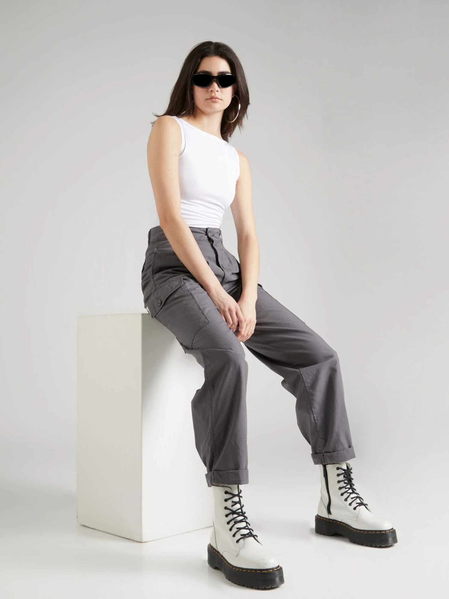 WEEKDAY Mouwloze Shirts Top Annie Dames Wolwit - Afbeelding 5